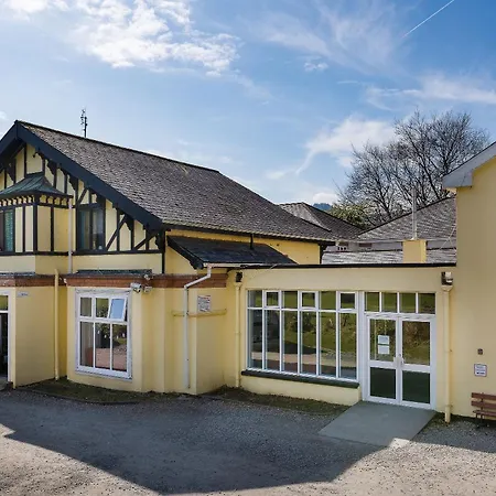Glendalough International Youth Hostel-2